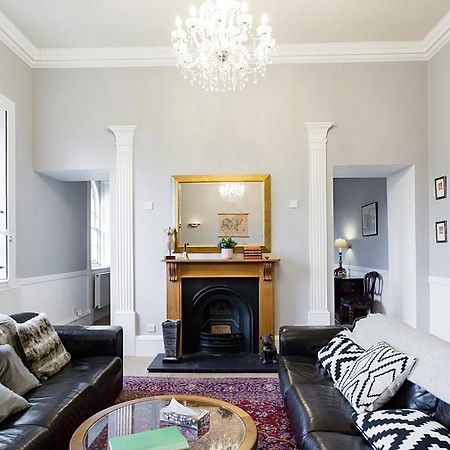 Royal Mile Apartments Edinburgh Bagian luar foto