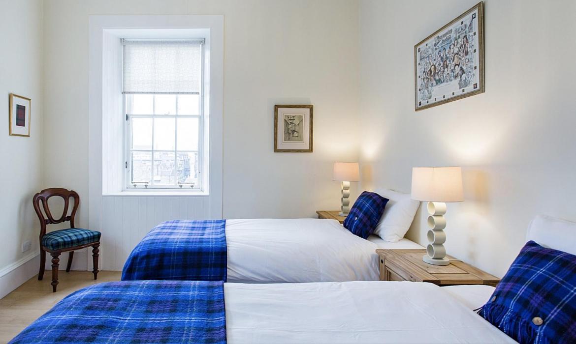 Royal Mile Apartments Edinburgh Bagian luar foto