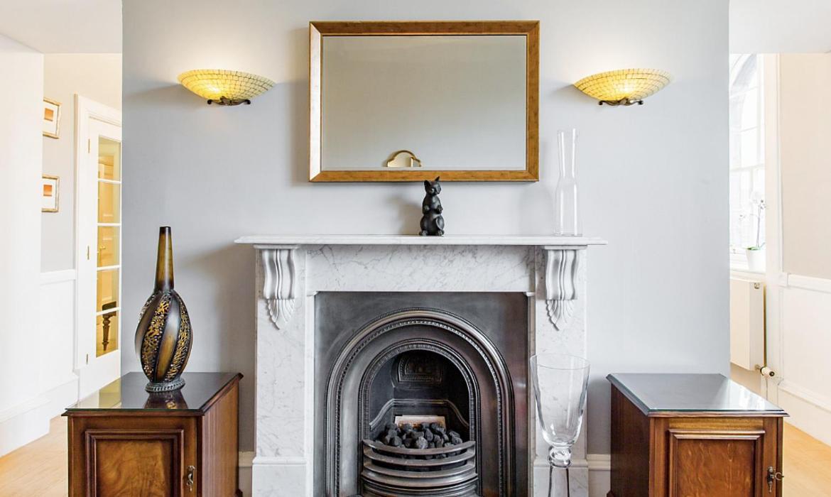 Royal Mile Apartments Edinburgh Bagian luar foto