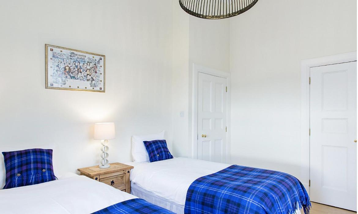 Royal Mile Apartments Edinburgh Bagian luar foto